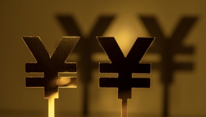 分红险“爆款”隐忧调查：12年红利仅1800元，有消费者称77岁才回本