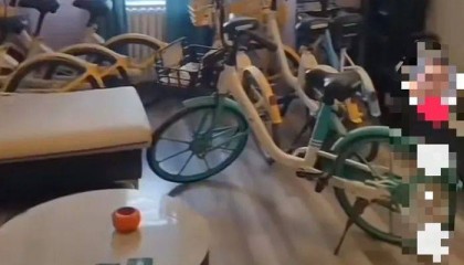 房租到期，济南一中介收房时蒙了：客厅竟放了7辆共享单车！律师：“共享”变“独享”或涉嫌违法
