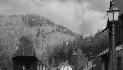 股指期货交易手续费一般要多少？