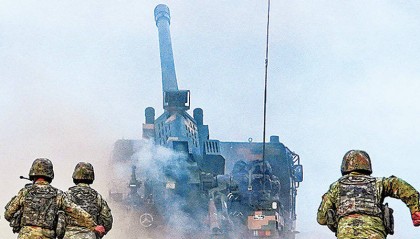 第74集团军某旅开展实弹射击训练 锤炼部队一体化作战能力