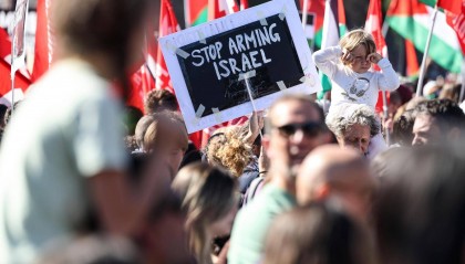 声援巴勒斯坦 欧洲数十万民众上街游行