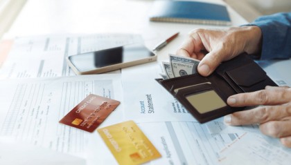 为虚开发票罪提供私人账户合法吗