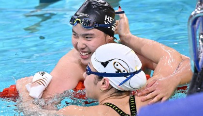 破叶诗文亚洲纪录！小孩姐于子迪全运会女子200米混合泳夺冠