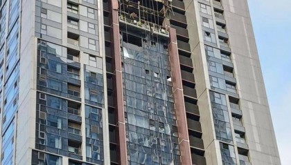 爆燃中，深圳高层豪宅里坠楼女子：来自湖北，年仅38岁