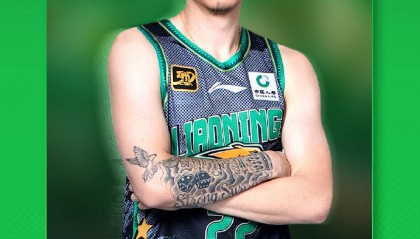 辽宁官宣：张镇麟正式永久转会至上海久事