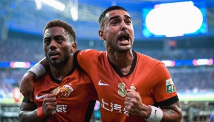 中超最佳阵容：海牛锋霸独造3球 恩戈姆传射助梅州12轮首胜