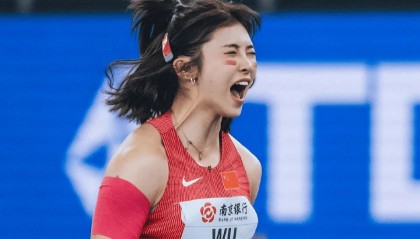 老被骂的吴艳妮，还没赢够