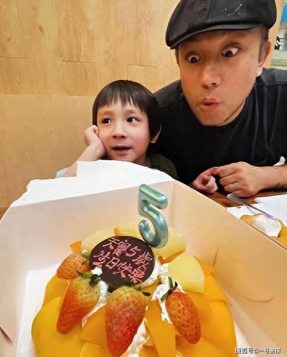 港星张致恒夫妻没钱交租被赶！要养4儿子1外佣，妻子无力再撑直言再见