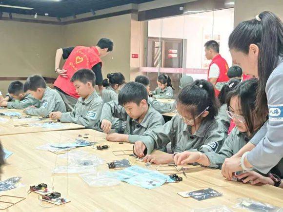 2025年洛八办纪念馆少年军校暑期训练营圆满结营