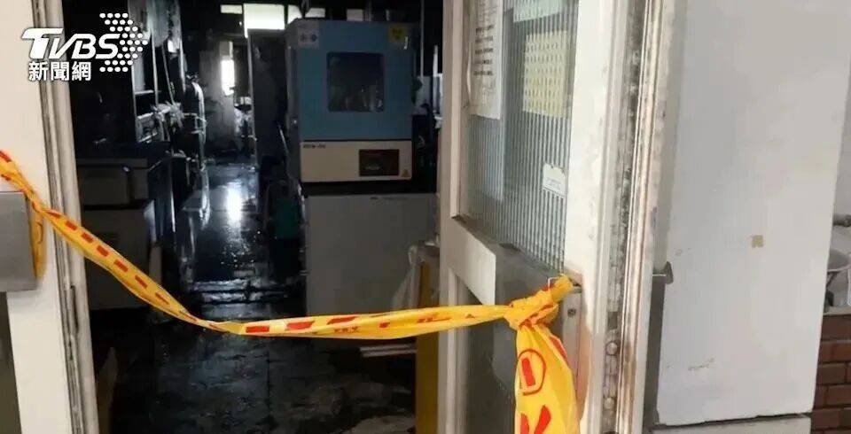 一知名大学突发爆炸，2名研究生受伤！今年已发生3起！