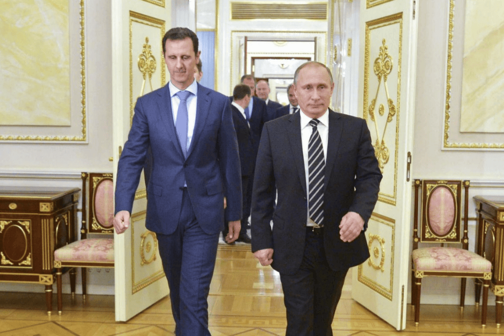 朱拉尼成了普京座上宾，没了利用价值的阿萨德，还能保住全家吗？