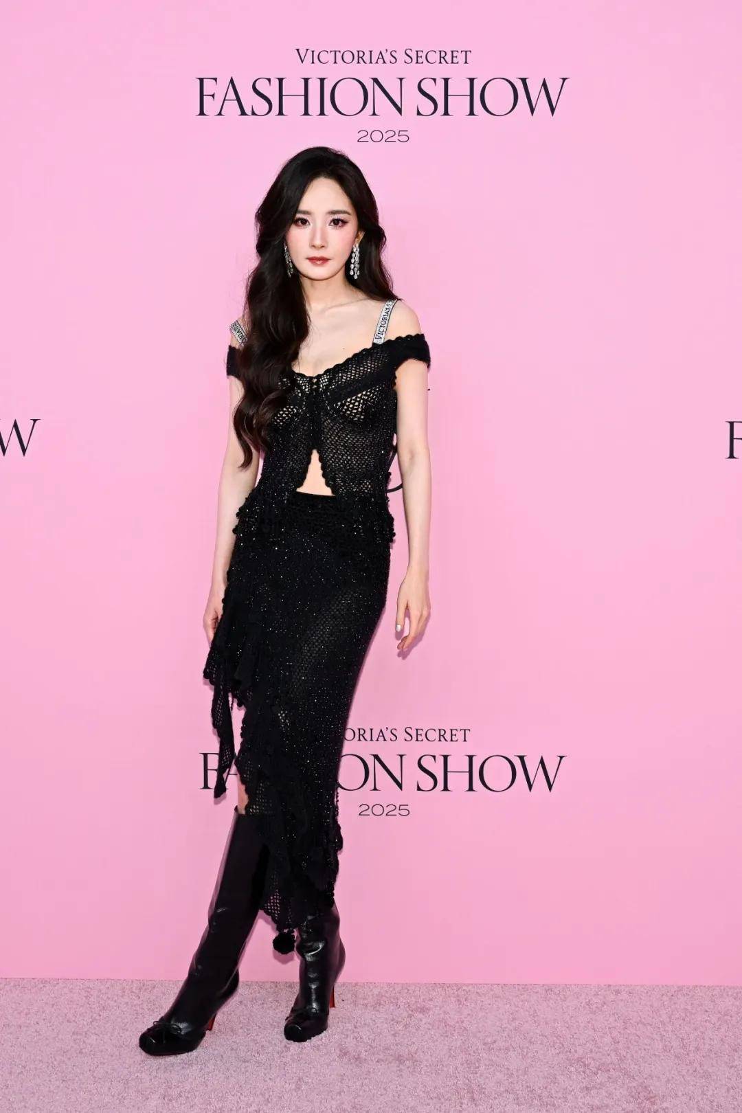 超模均龄30+、不要性感要多元，维秘秀还有新鲜感吗？