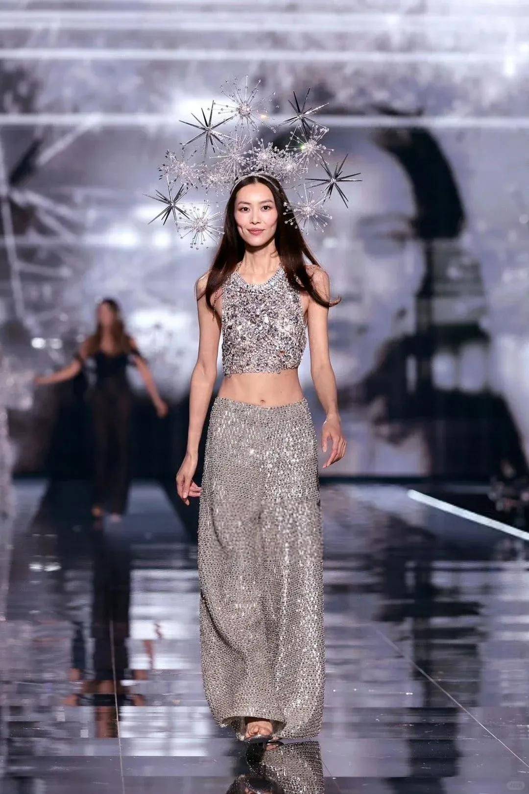 超模均龄30+、不要性感要多元，维秘秀还有新鲜感吗？