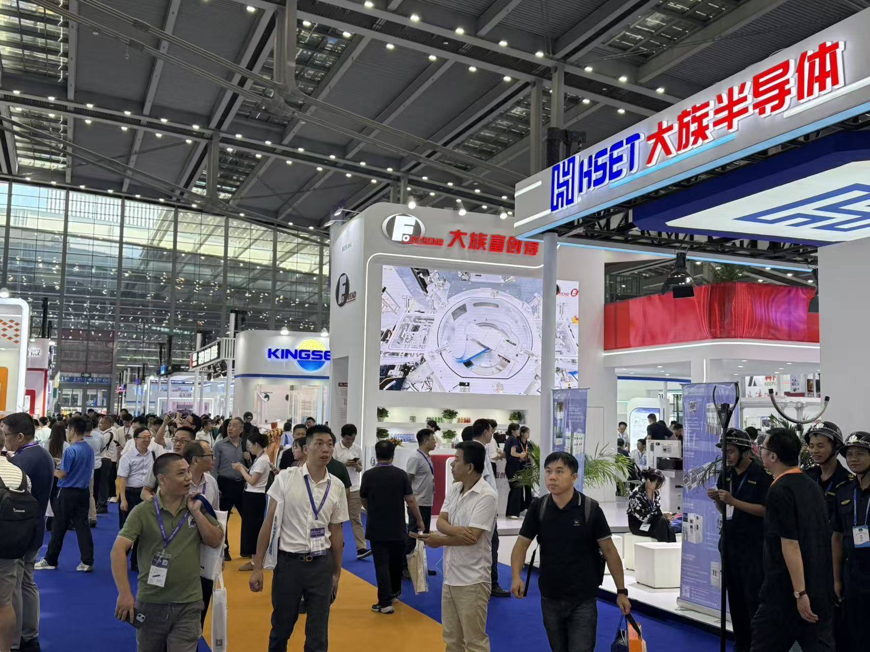 不止新凯来，逾115家深圳半导体企业亮相2025湾芯展