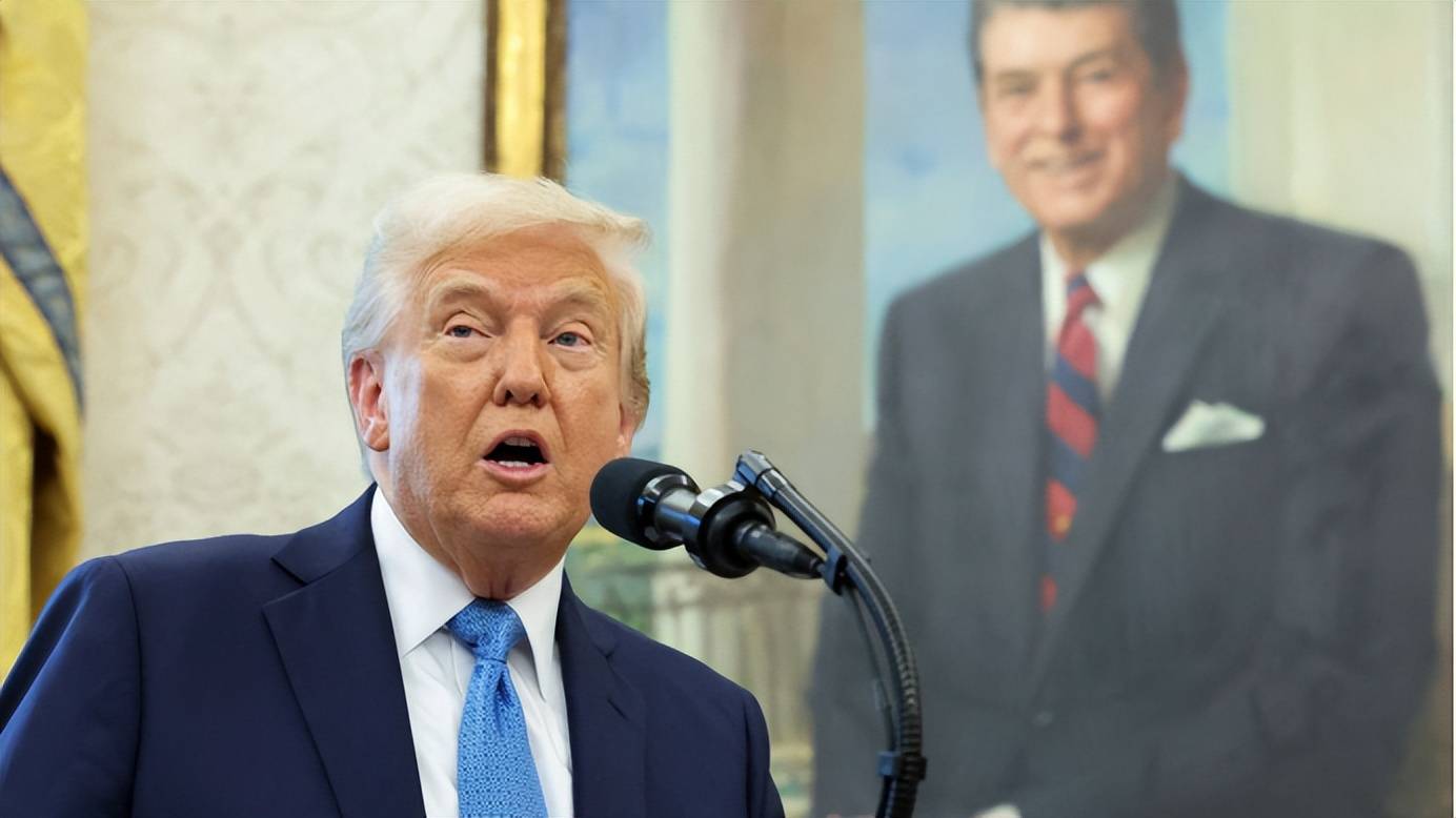 美再对中强硬，特朗普下令，禁止对华出售最强芯片，黄仁勋说了句大实话