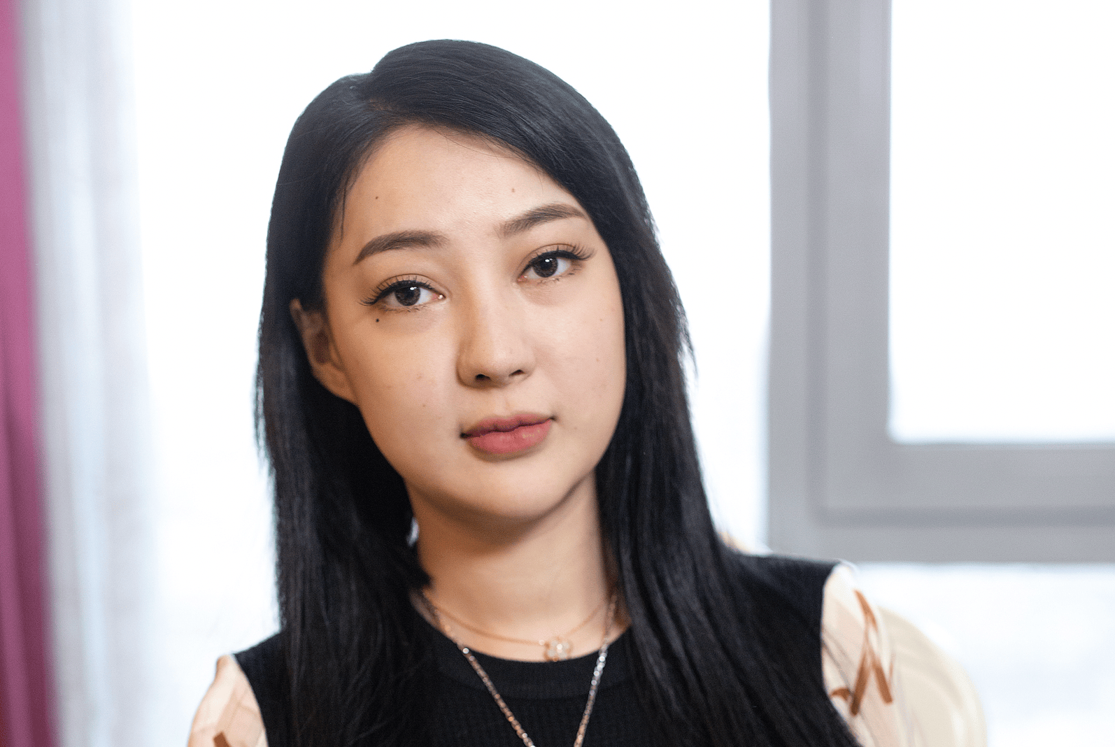 持续炒作炫富拜金等行为，初代网红郭美美微博账号被封