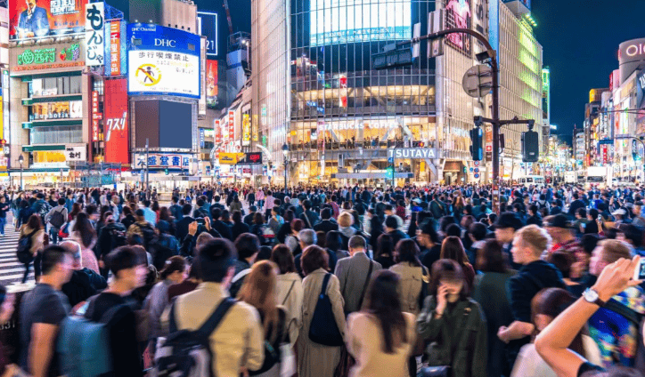 高市为出兵台海铺路，支持率飙到82%，话音刚落，解放军进逼日本