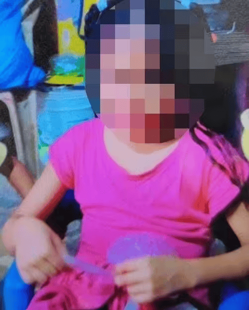 印度12岁女学生因迟到被老师体罚，做100个仰卧起坐后身亡